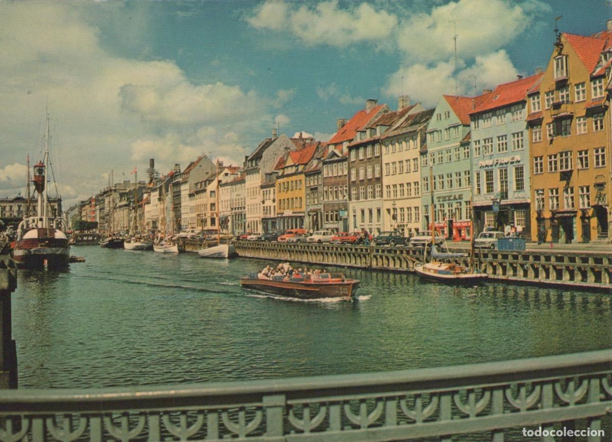 Cartes Postales: Denmark Copenhagen The New Harbour Nyhavn Canal With Boats and Unposted *YAM828