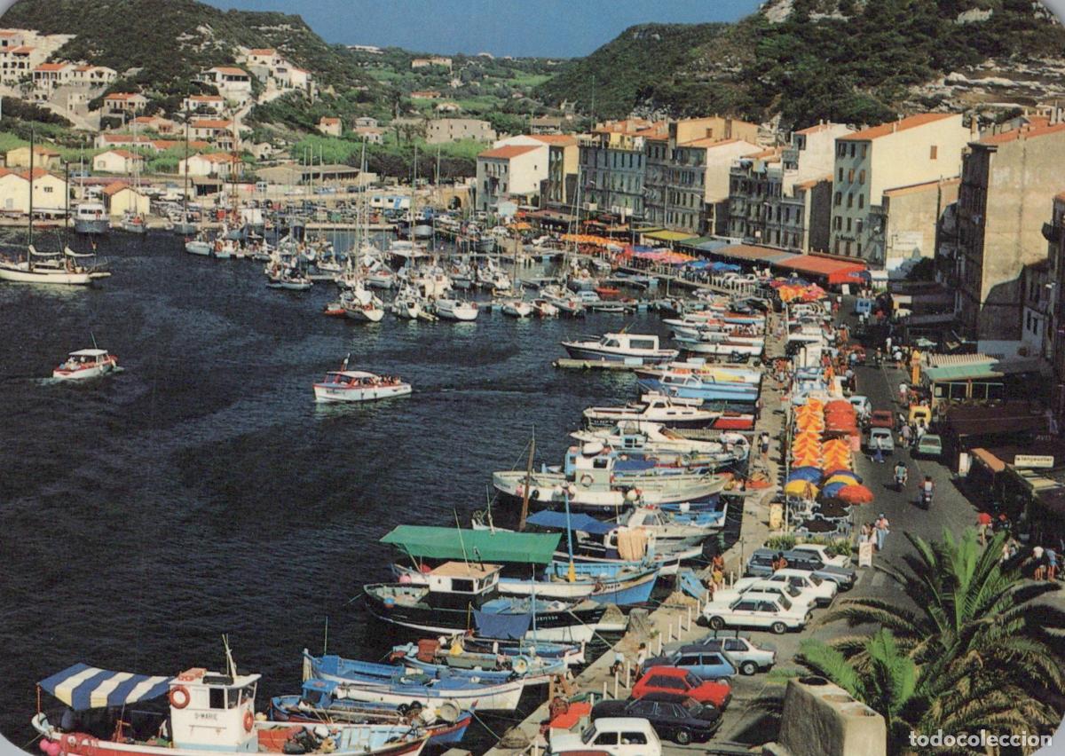 Cartes Postales: France Bonifacio Busy Port With Boats and Waterfront Buildings Unposted *YAM859