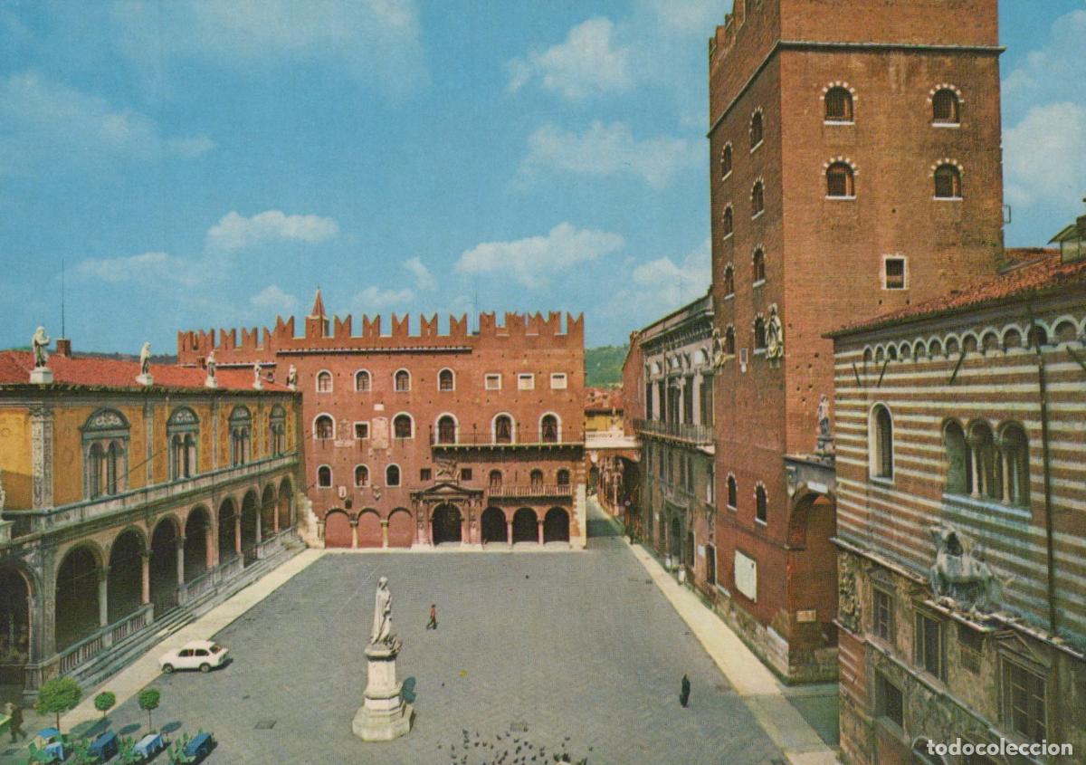Cartes Postales: Italy Verona Piazza Dei Signori Patricians Square Historic Unposted *YAM873