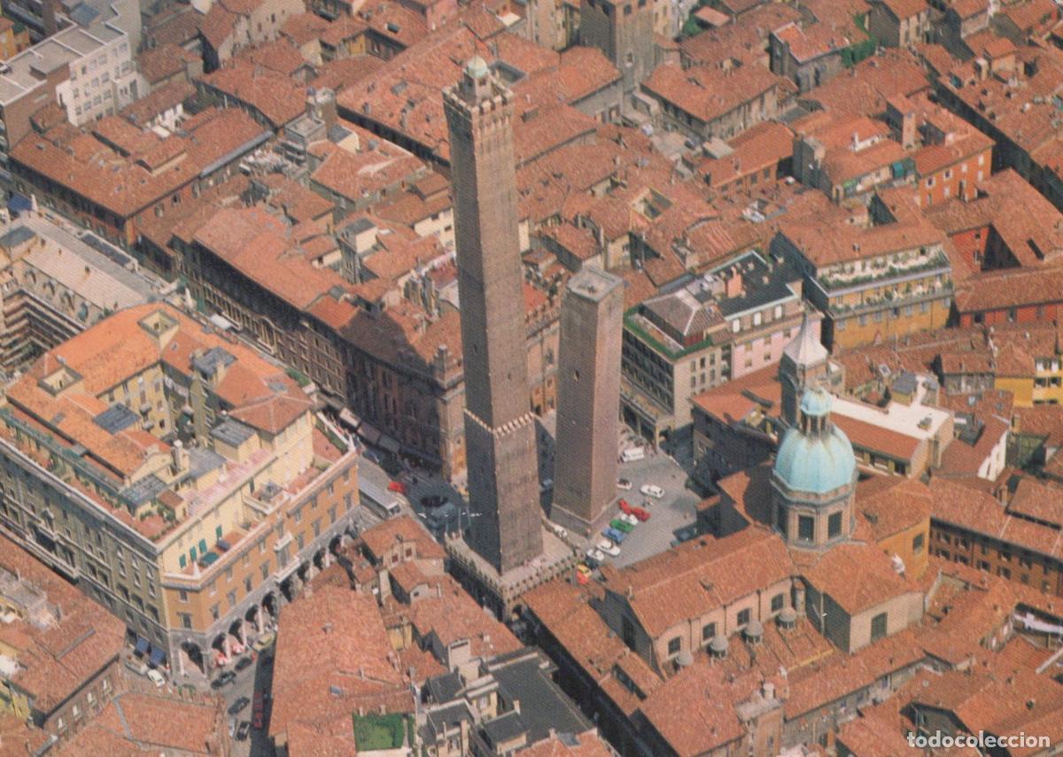 Postcards: Italy Bologna Aerial View Asinelli and Garisenda Towers Cityscape *YAN009