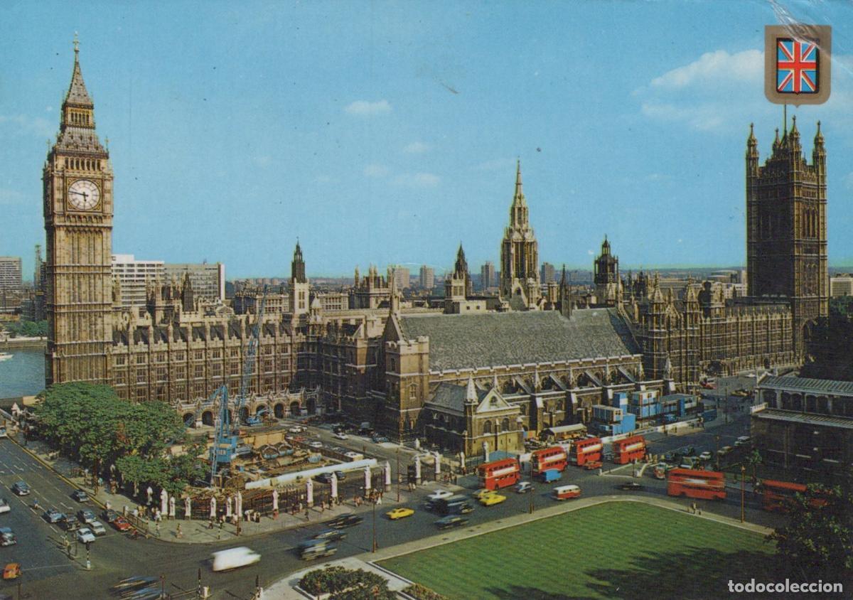 Postcards: United Kingdom London Parliament Square Big Ben Houses of Parliament *YAN042