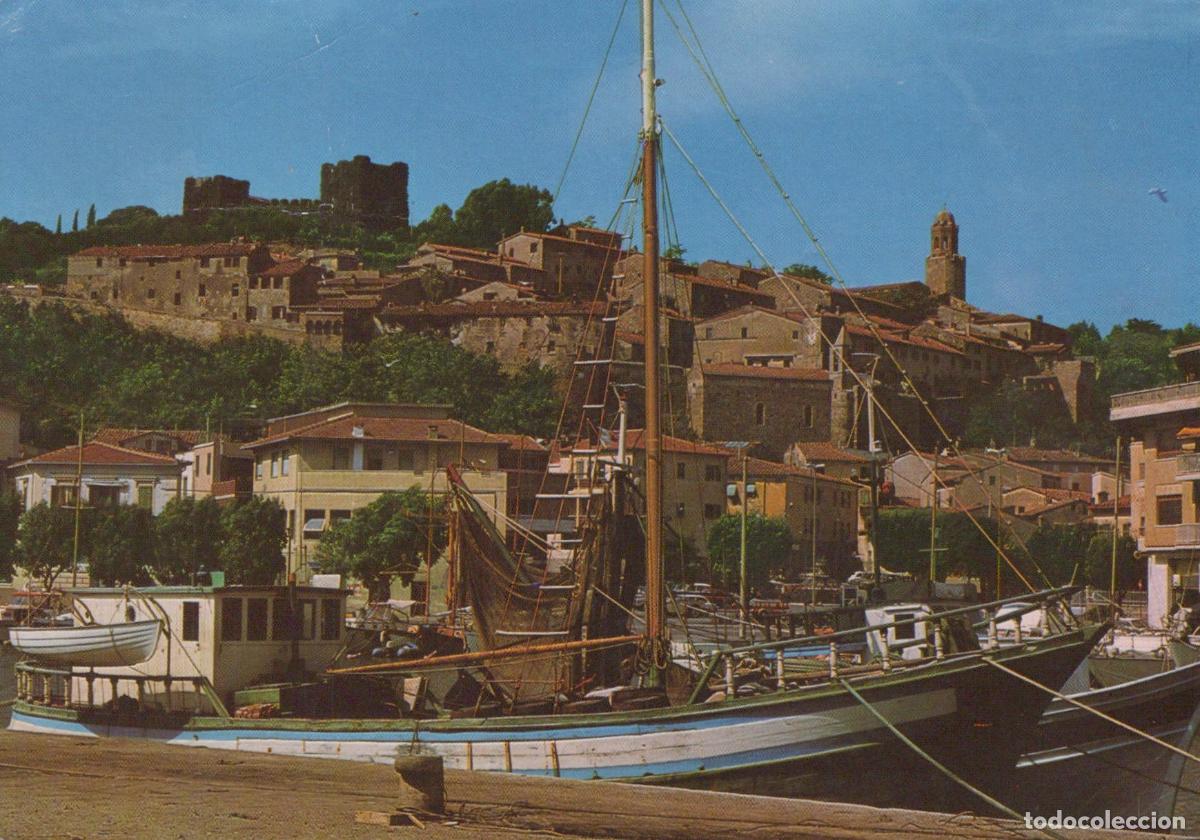 Postcards: Italy Castiglione della Pescaia View of the Castle From Porto Canale *YAN035