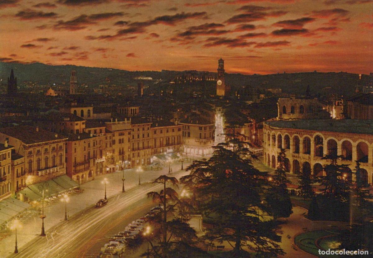 Postales: Italy Verona Piazza Bra Nocturne Night View Cityscape Arena Unposted *YAN124