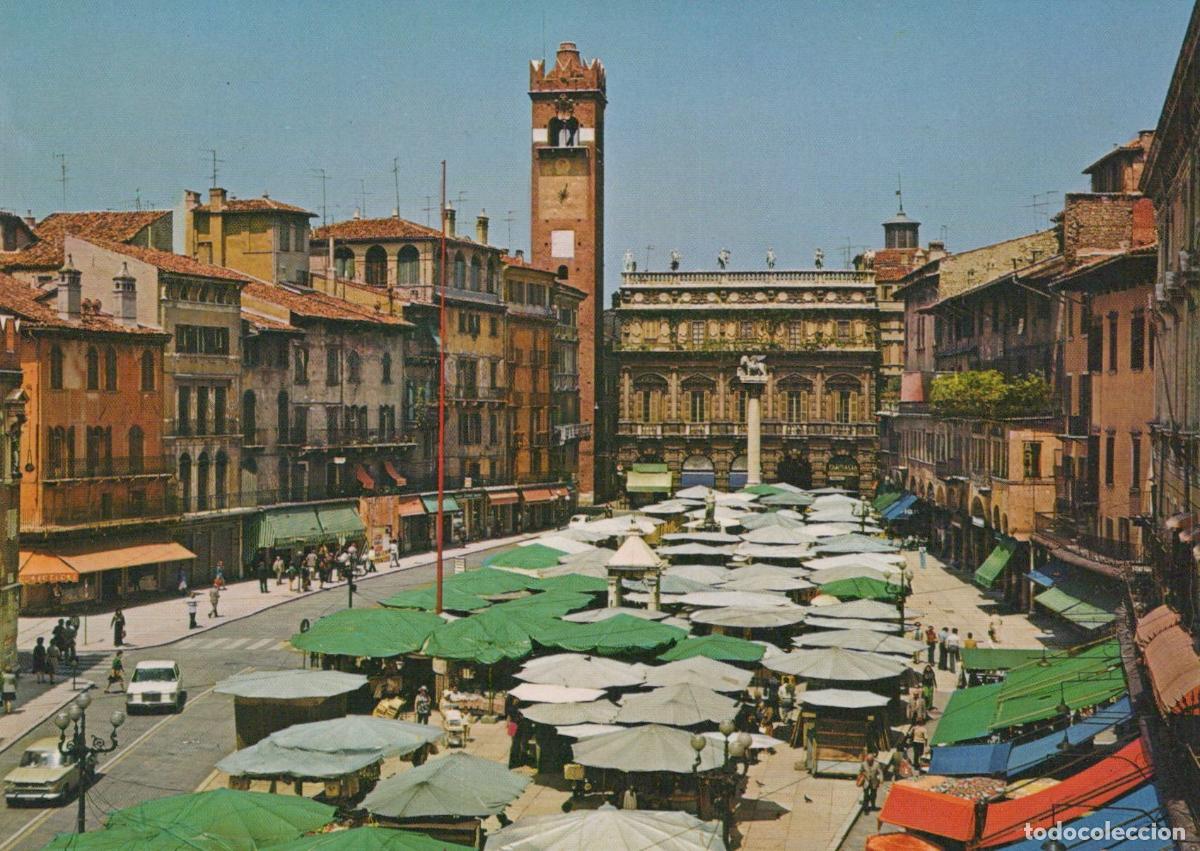Postais: Italy Verona Piazza Erbe Market Square With Torre Dei Lamberti Unposted *YAN125