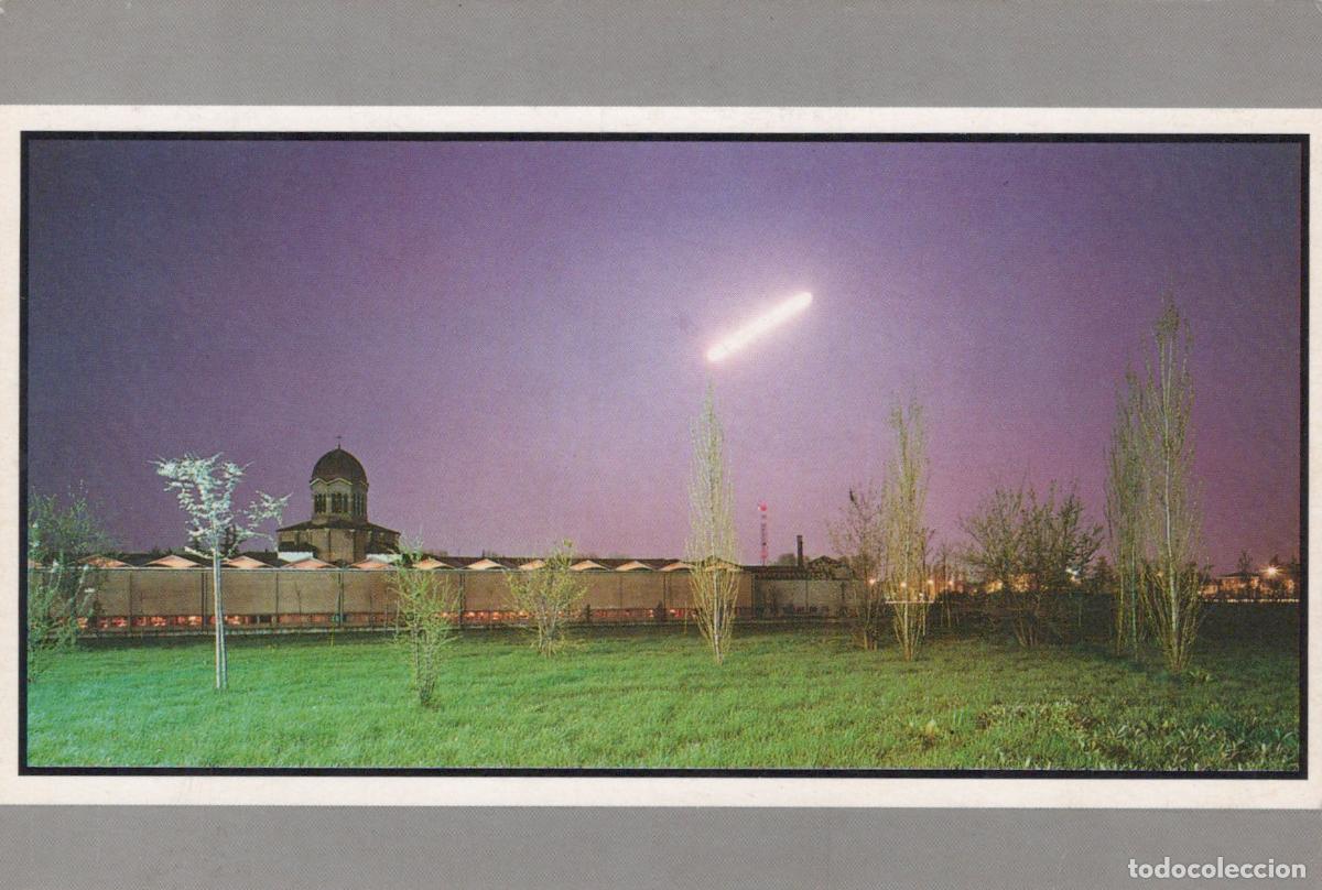 Postais: Italy Carpi Cemetery At Night With Illuminated Sky Unposted *YAN173