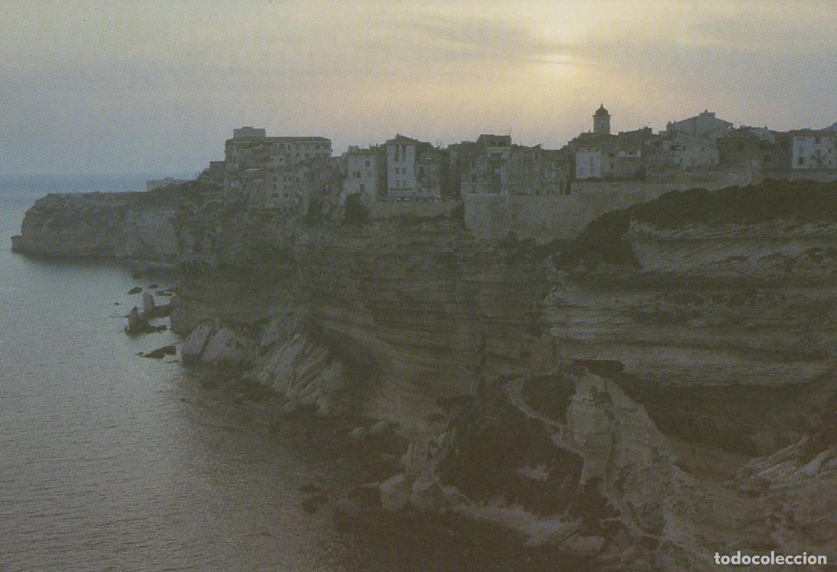 Postales: France Bonifacio Coastal Town On Cliffs At Sunset *YAN151