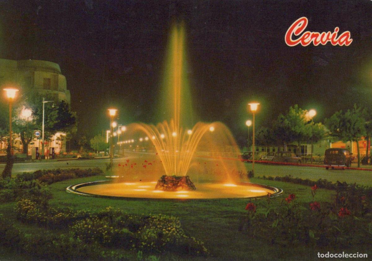 Postales: Italy Cervia Lungomare Grazia Deledda the Fountain At Night *YAN213