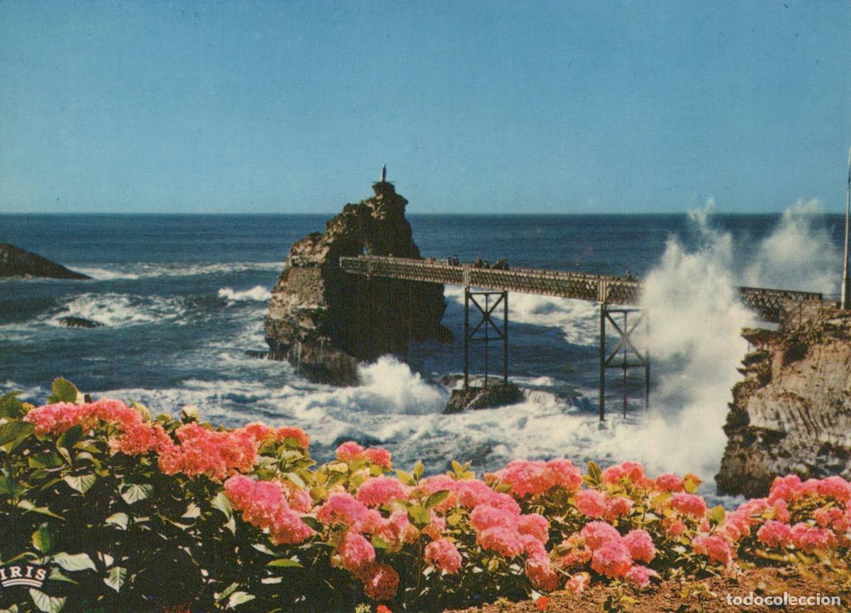 Postkarten: France Biarritz Le Rocher de la Vierge Rock of the Virgin Ocean Unposted *YAN315