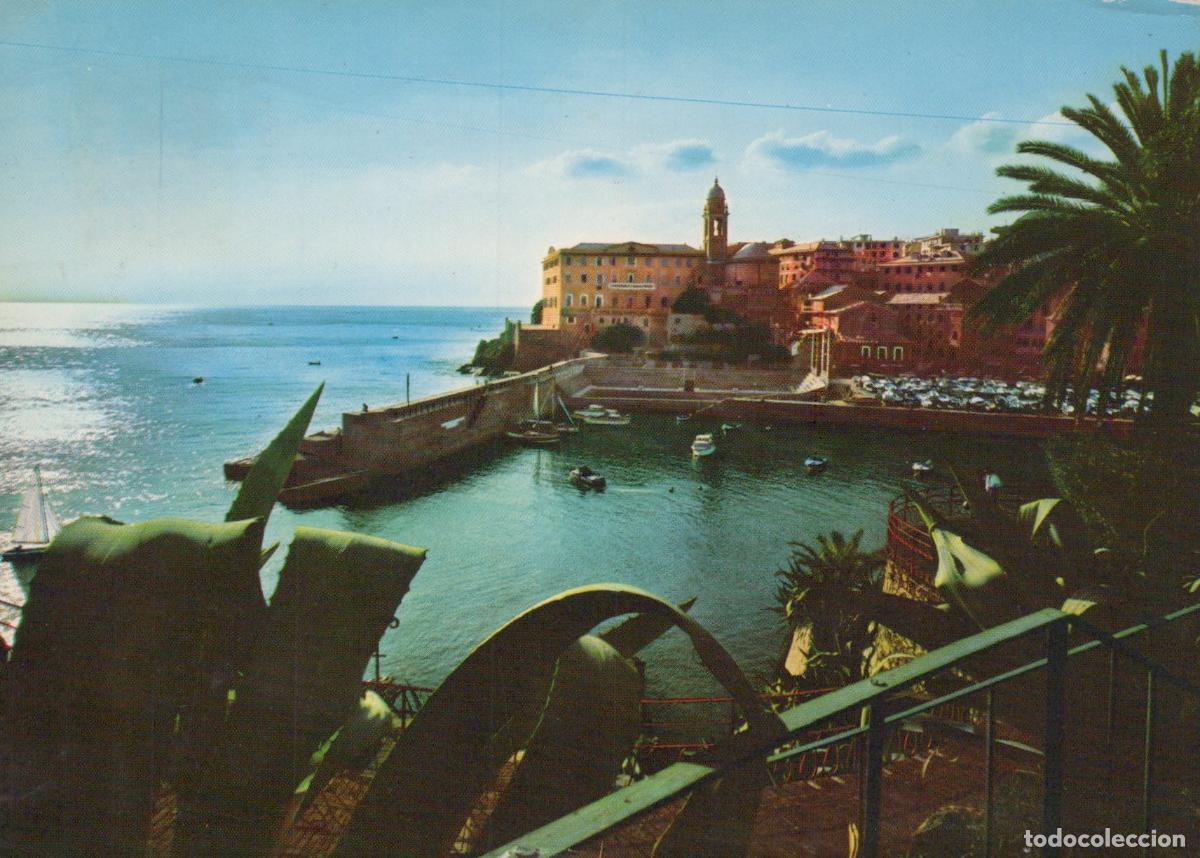 Postcards: Italy Nervi Golfo Paradiso IL Porticciolo Coastal Town Harbor View *YAN276