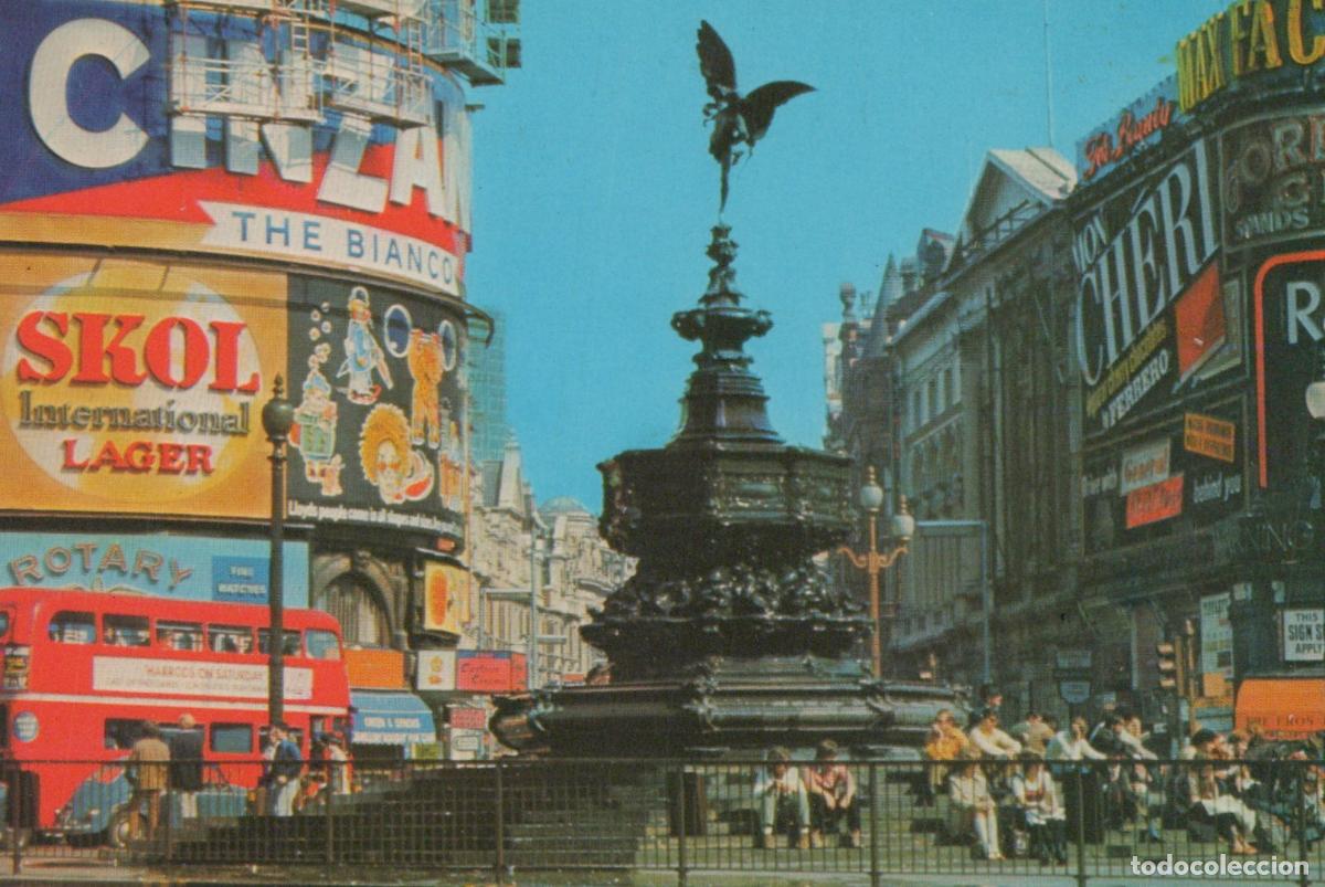 Cartoline: United Kingdom London Piccadilly Circus Eros Statue Skol Lager Unposted *YAN301