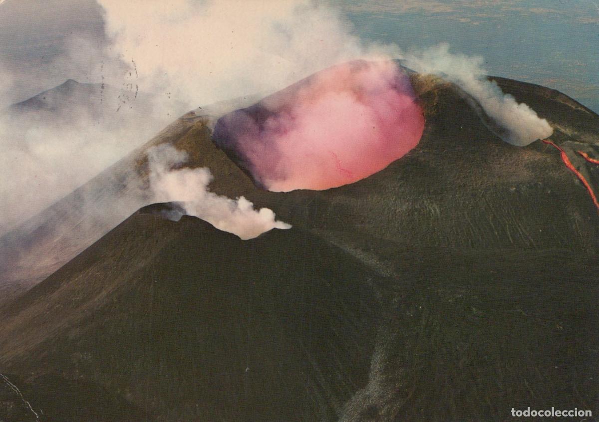 Postkarten: Italy Etna Mount Volcano Eruption With Red Lava and Smoke Sicily *YAN498