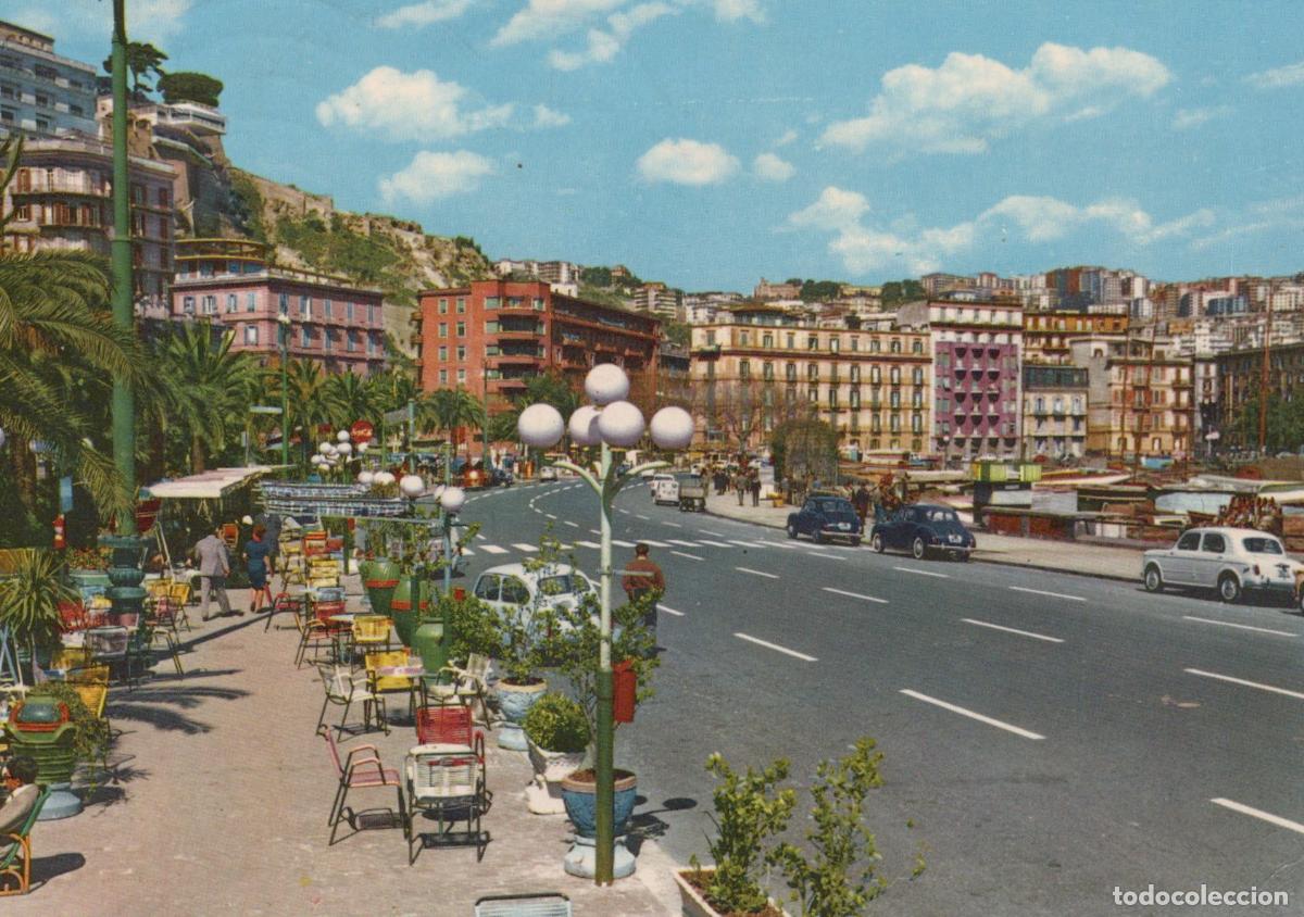 Postkarten: Italy Naples Mergellina Chalets Waterfront Roadside Cafe Street Scene *YAN503