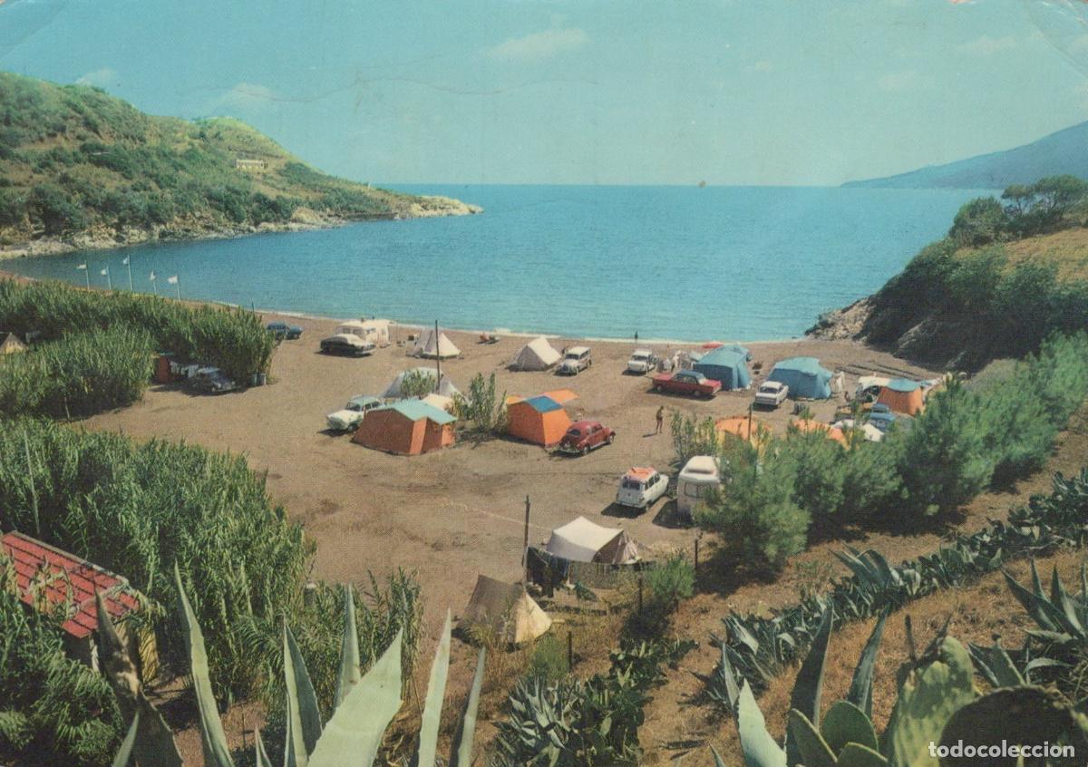 Cartoline: Italy Porto Azzurro Isola D Elba Barbarossa Beach Camping Scene 1965 *YAN588