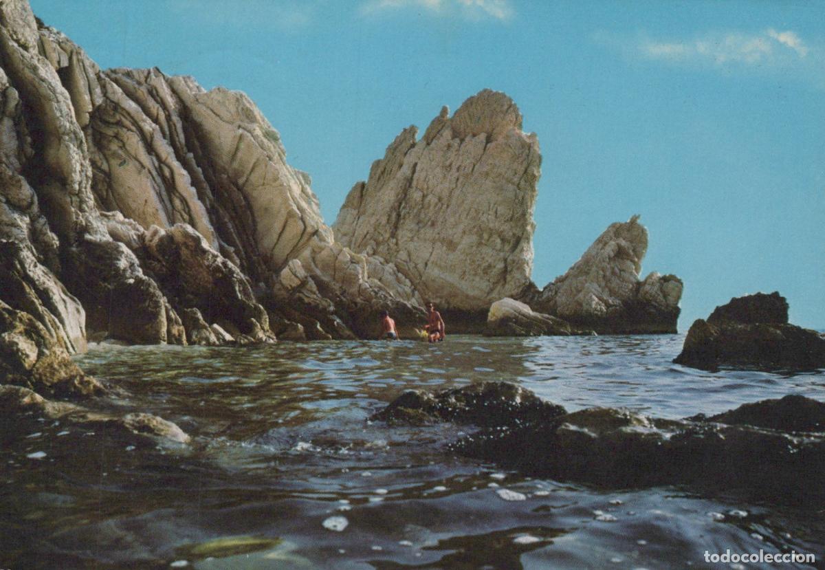 Postcards: Italy Ancona Riviera del Conero Due Sorelle Rocks Sea Landscape People *YAN733