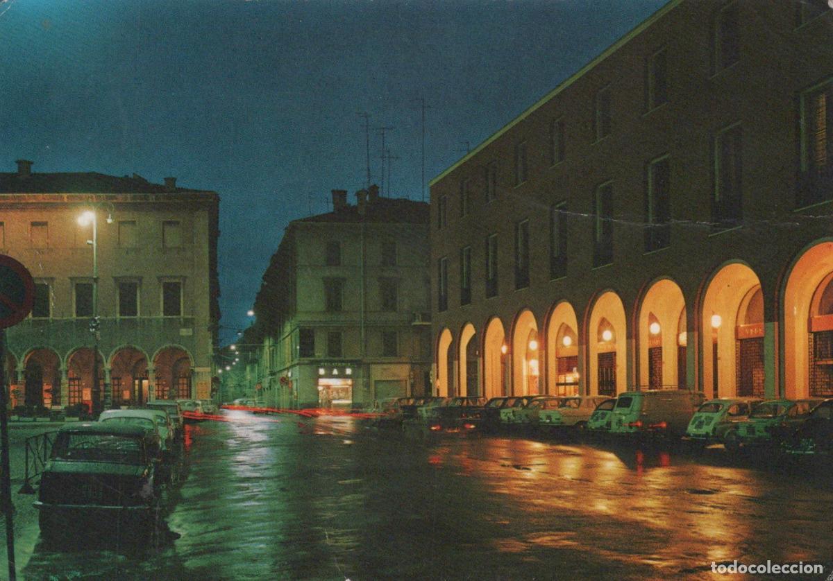 Cartes Postales: Italy Modena Night View of Via Castellaro With Arches and Parked Cars *YAN738