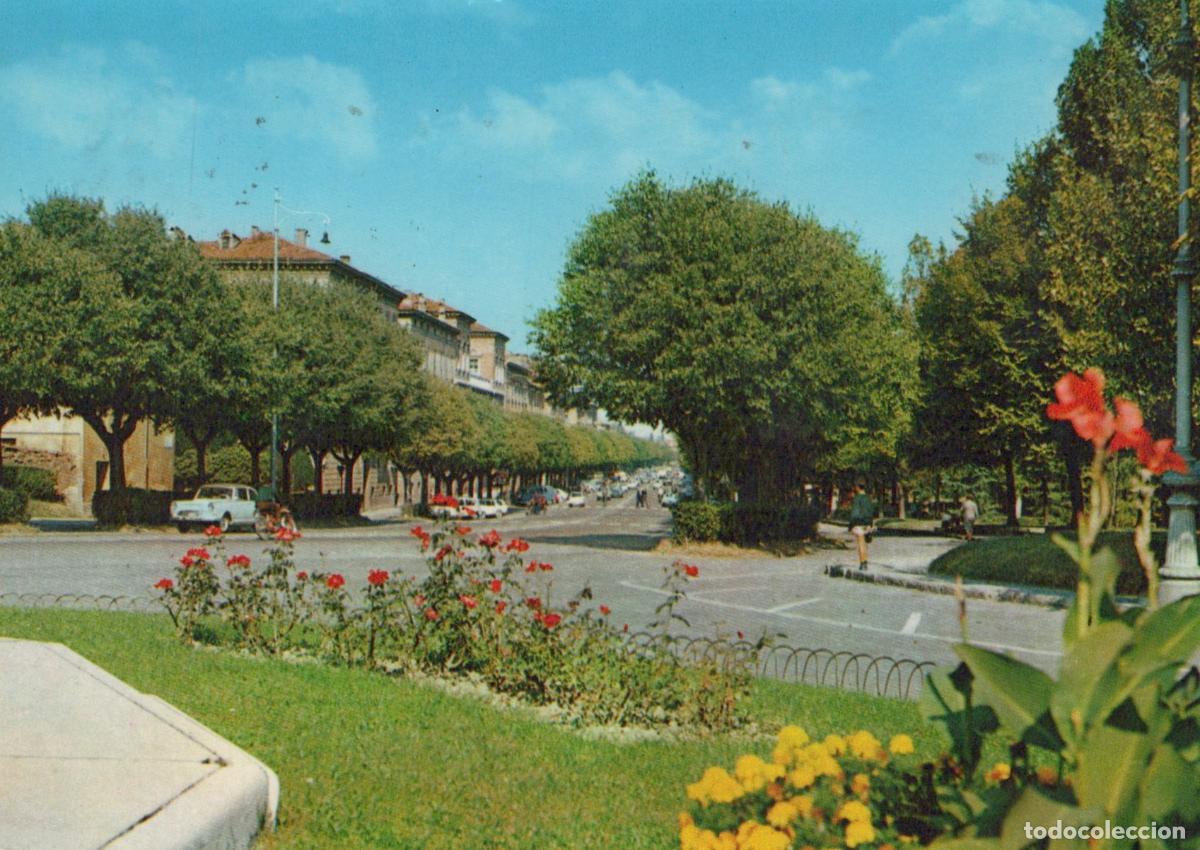 Cartes Postales: Italy Modena The Park Cityscape With Trees and Flowers *YAN743