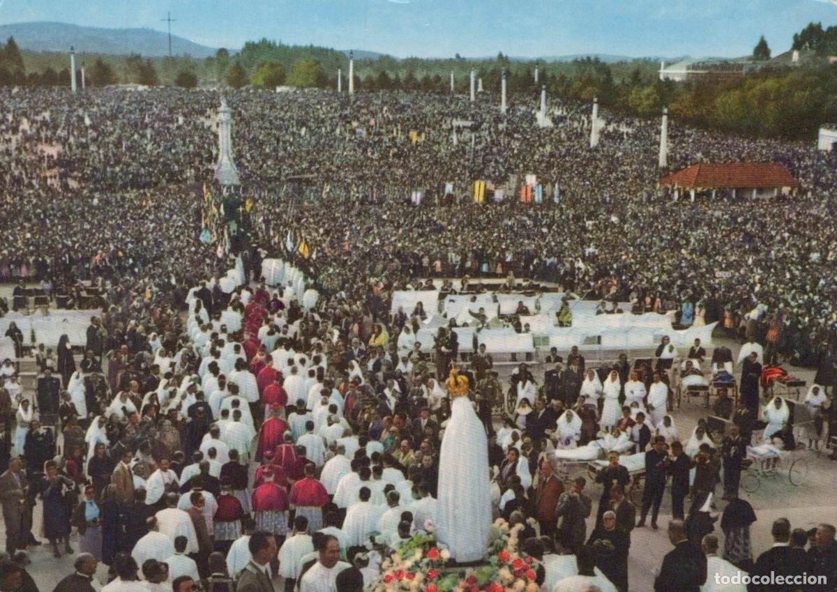 Cartes Postales: Portugal Fatima Our Lady Statue Procession Religious Pilgrimage Crowd *YAN557