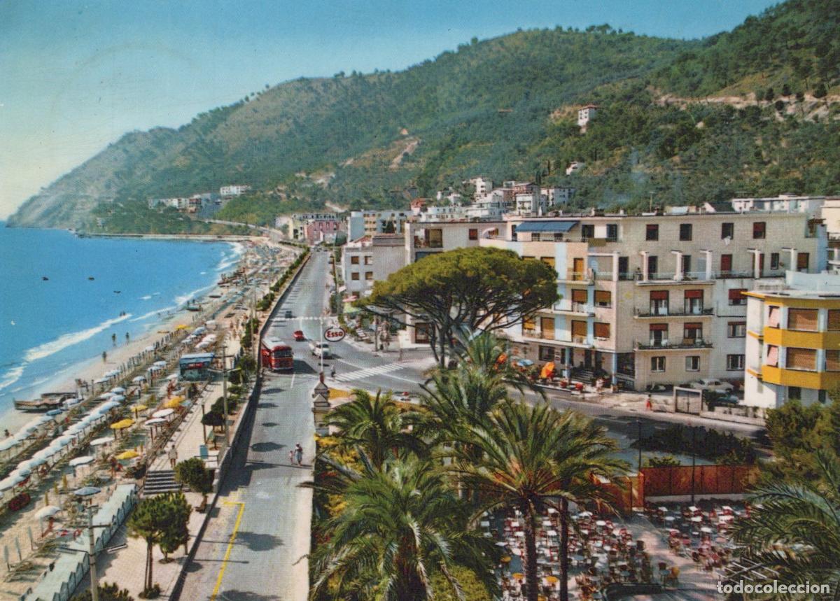 Cartoline: Italy Laigueglia Coastal Town Beachfront Road Hotels Palm Trees *YAN795