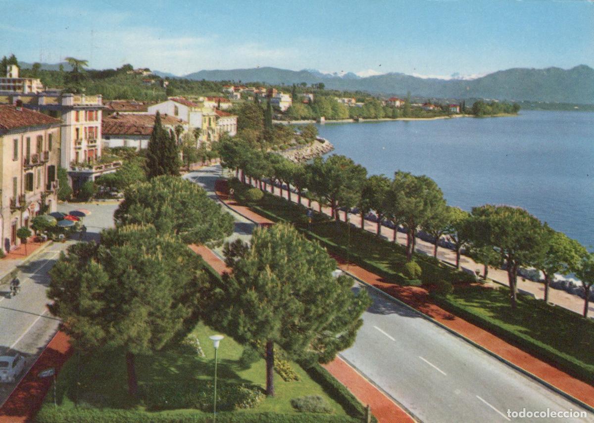 Postcards: Italy Desenzano del Garda Lungolago C Battisti Lake Garda 1970s *YAN809