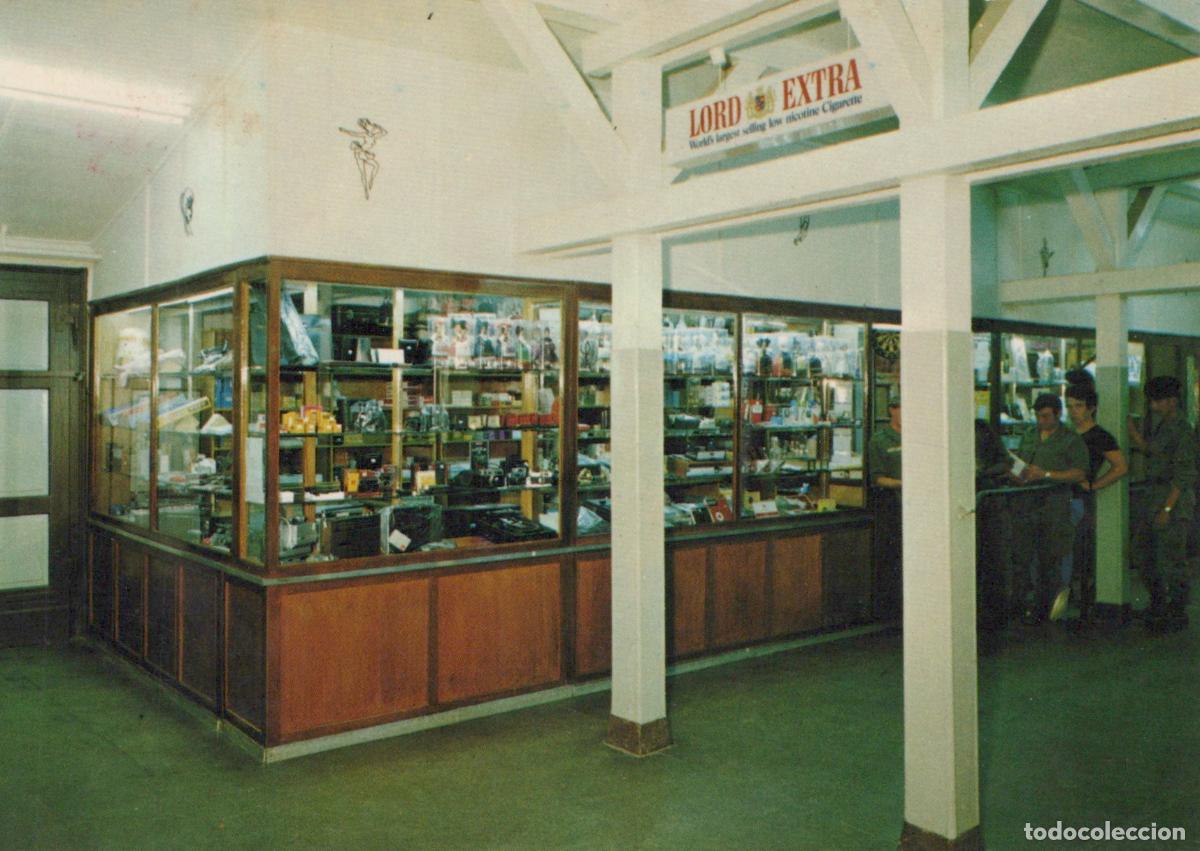 Cartes Postales: Germany M&uuml;nsingen Military Base Shop Interior With Soldiers and Display *YAN849