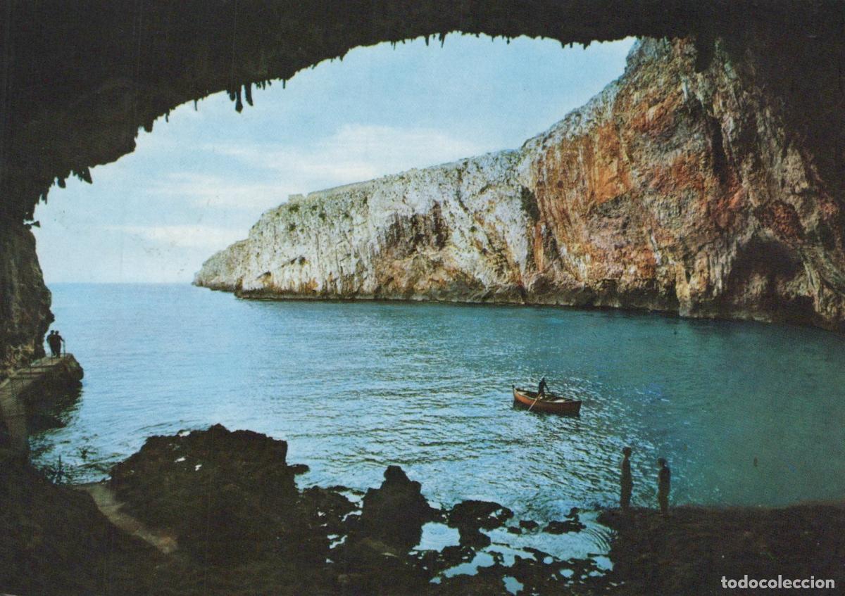 Cartes Postales: Italy Castro Marina Grotta Zinzulusa Cave Sea Landscape Boat People *YAN899