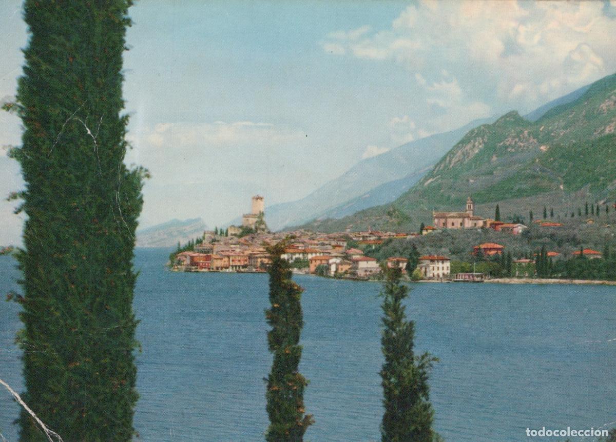 Postais: Italy Malcesine Lake Garda Panoramic View With Castle and Town Unposted *YAN651
