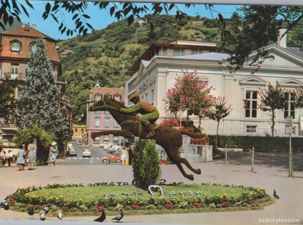 Cartes Postales: Italy Merano Kurpromenade Casino Municipal Topiary Horse Rider Unposted *YAN997