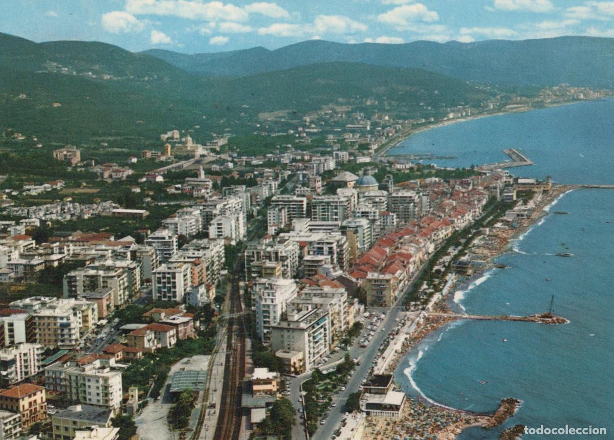 Postcards: Italy Loano Aerial View of Coastal Town Beach and Mountains *YAN802