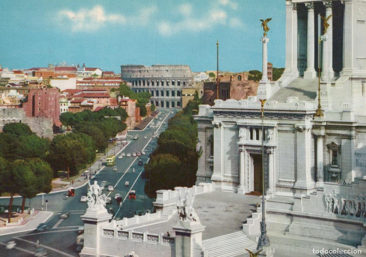 Postales: Italy Rome Via Dell Impero Colosseum and Monument To Victor Emmanuel II *YAN877