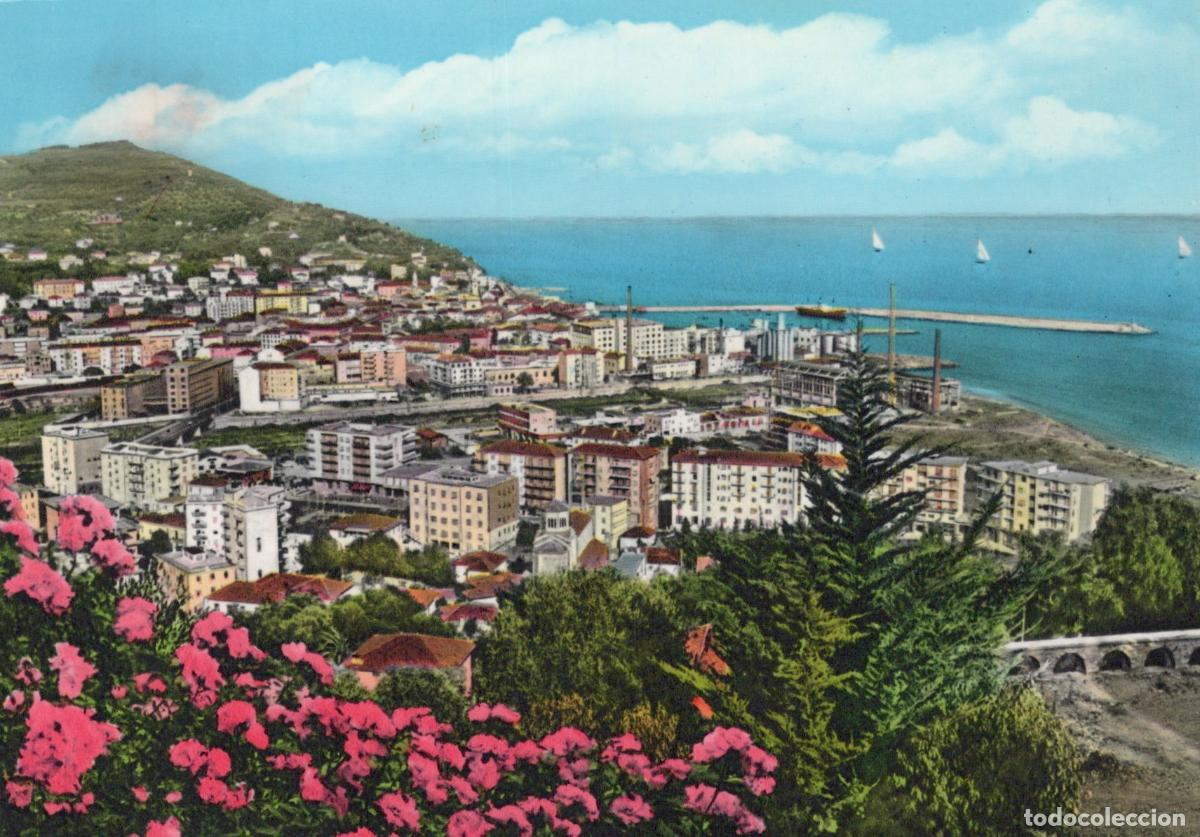 Postales: Italy Imperia Panoramic View of Coastal City With Flowers and Sea *YAN967