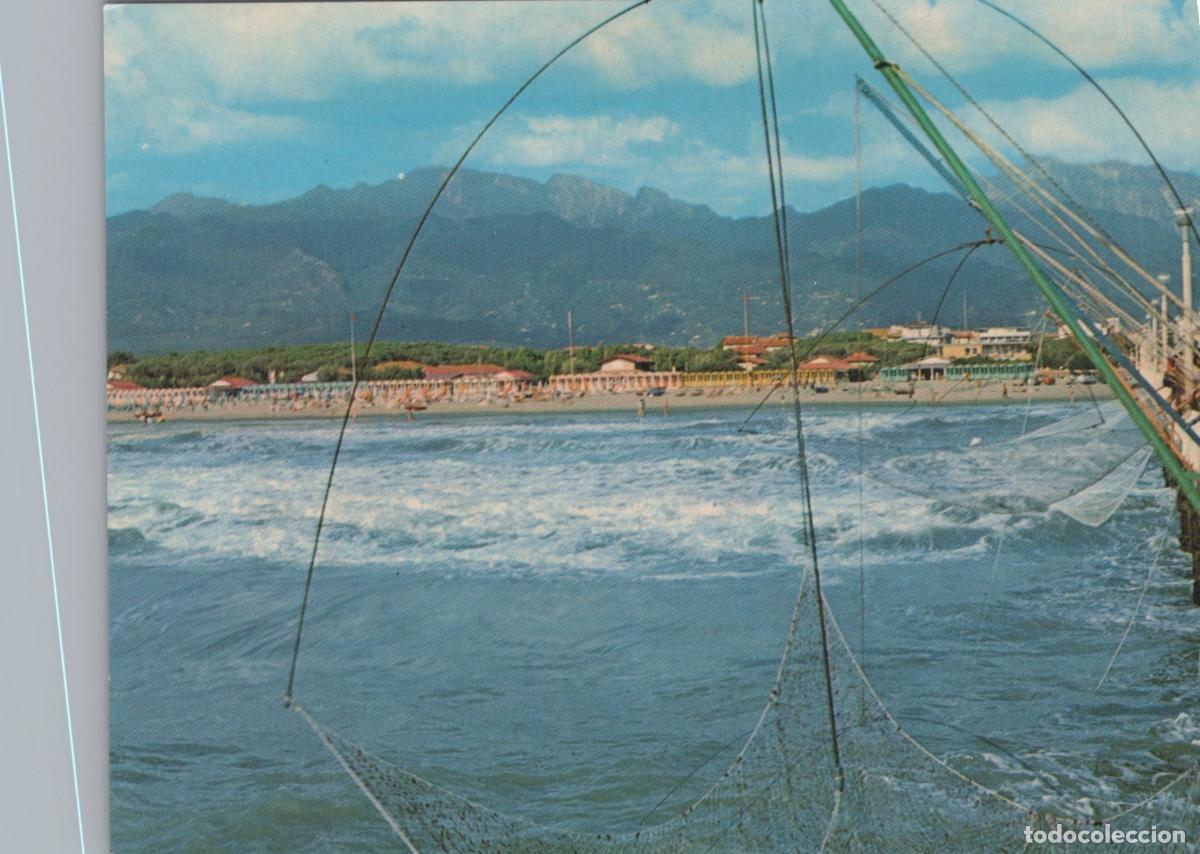 Postales: Italy Forte Dei Marmi Apuan Alps From the Quay Fishing Nets Unposted *YAN993