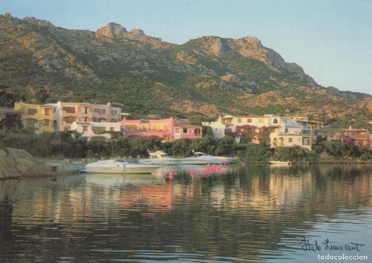 Postkarten: Italy Porto Cervo Sardinia Coastal Village Boats Mountains Unposted *YAP029