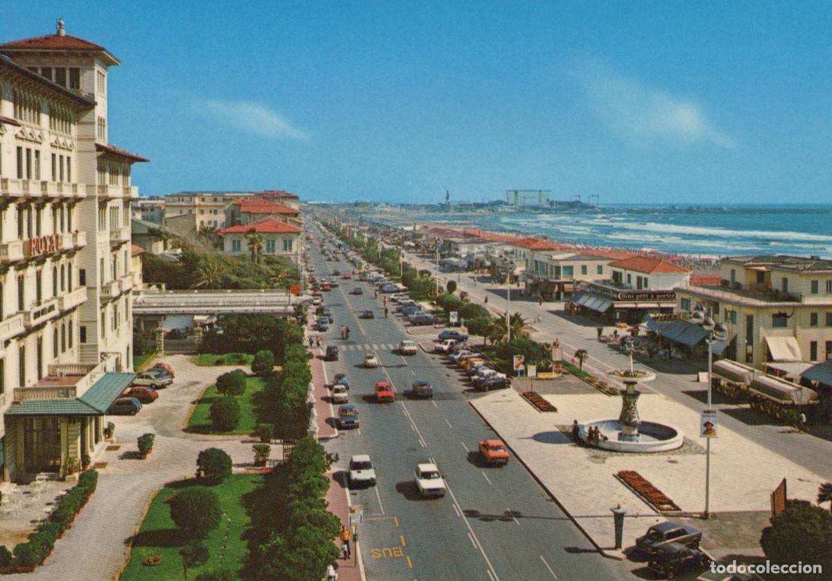 Postkarten: Italy Viareggio Via Lungomare Avenue Along the Sea Coastal View Unposted *YAP037