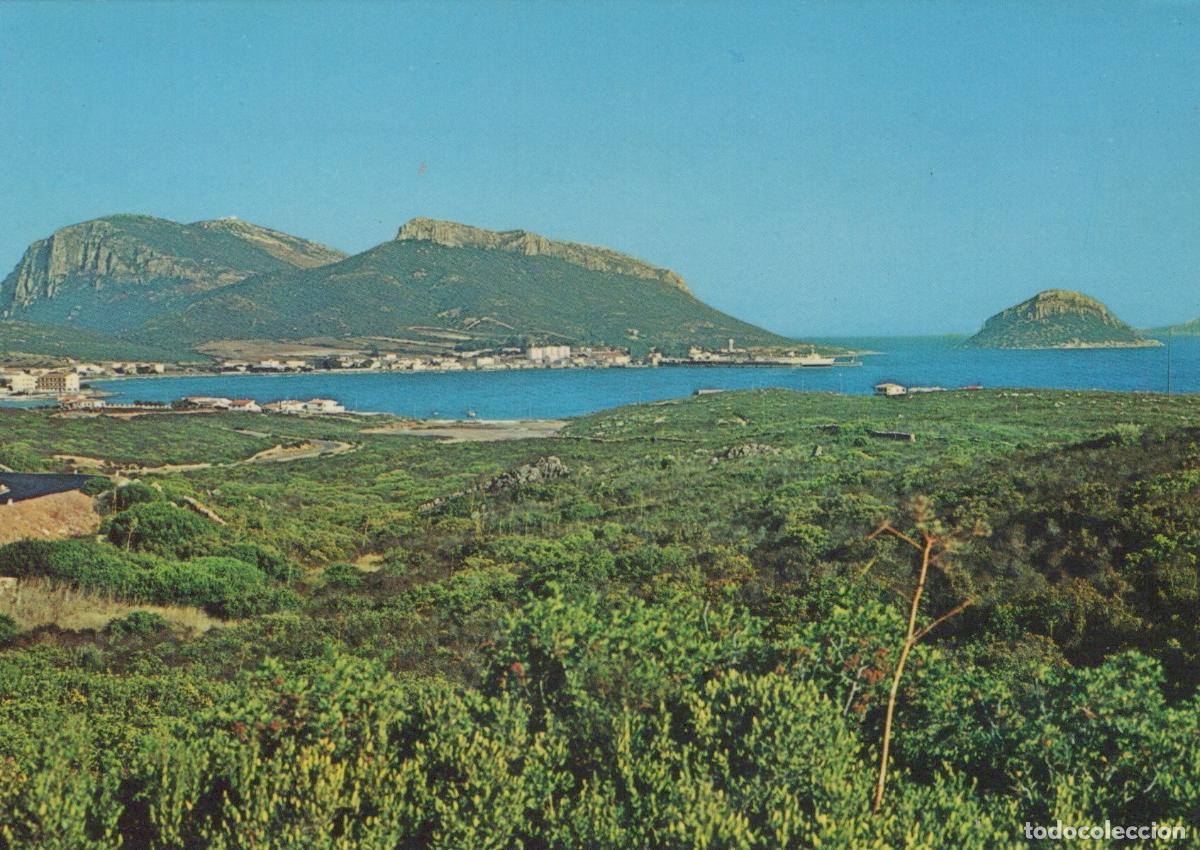 Cartes Postales: Italy Golfo Aranci Sardinia General View Coastal Town Mountains Unposted *YAP083