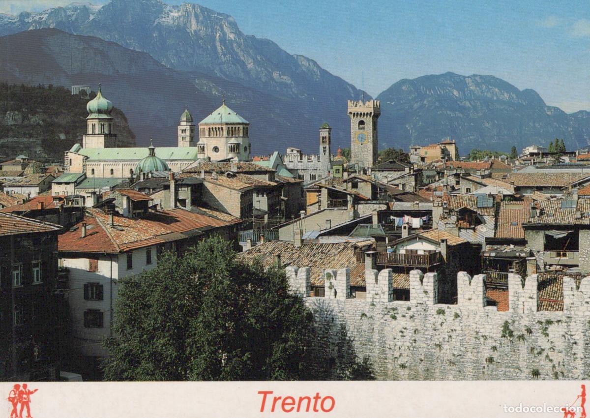 Cartes Postales: Italy Trento Cityscape With Duomo and Mountains Unposted *YAP167