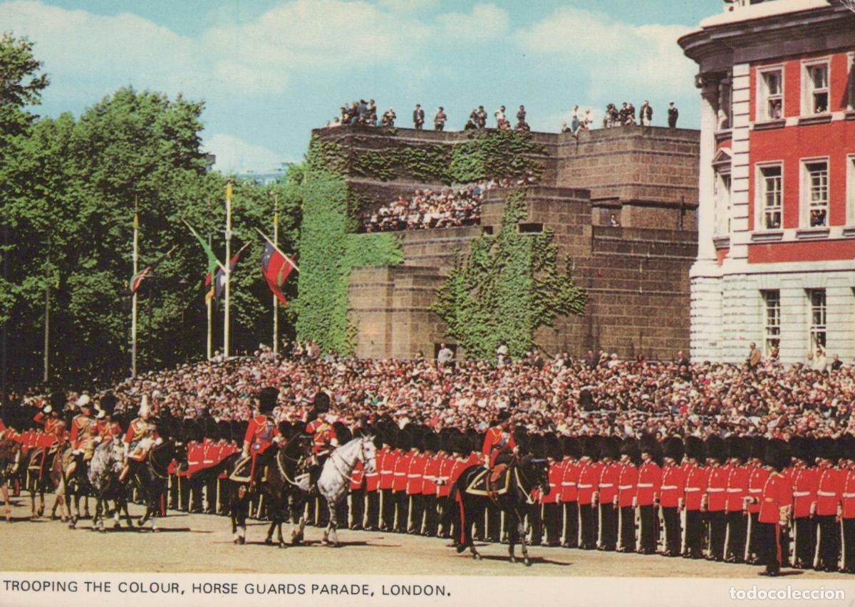 Postcards: United Kingdom London Trooping the Colour Horse Guards Parade Military *YAP136