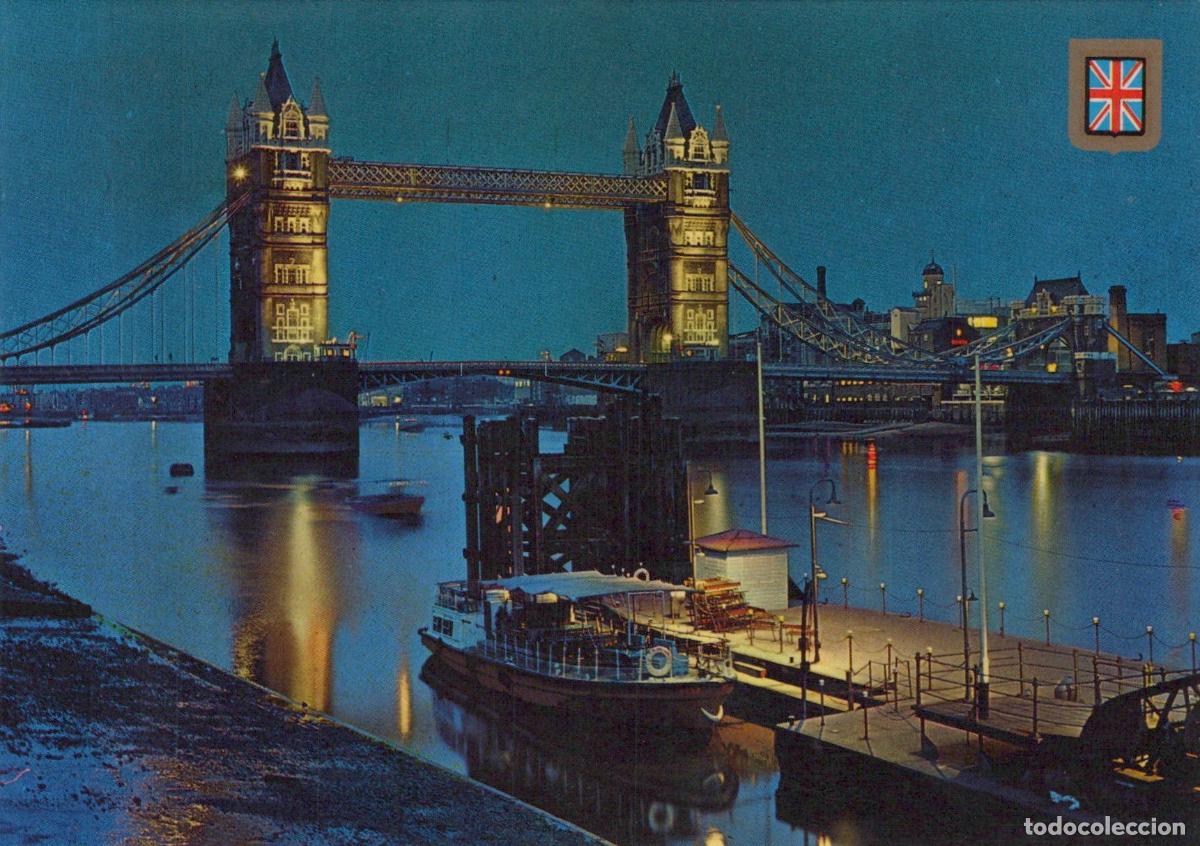 Postales: United Kingdom London Tower Bridge and River Thames By Night Unposted *YAP146