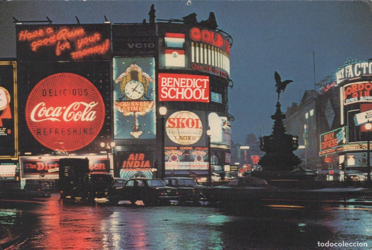 Cartes Postales: United Kingdom London Piccadilly Circus Night Scene With Neon Signs Eros *YAP211