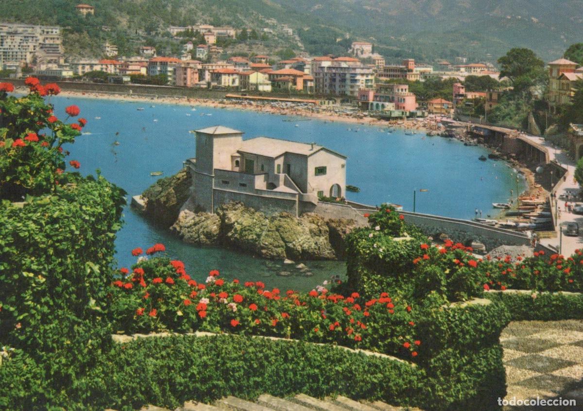 Cartes Postales: Italy Levanto Coastal Town View From Villa Agnelli With Castle On Rock *YAP393