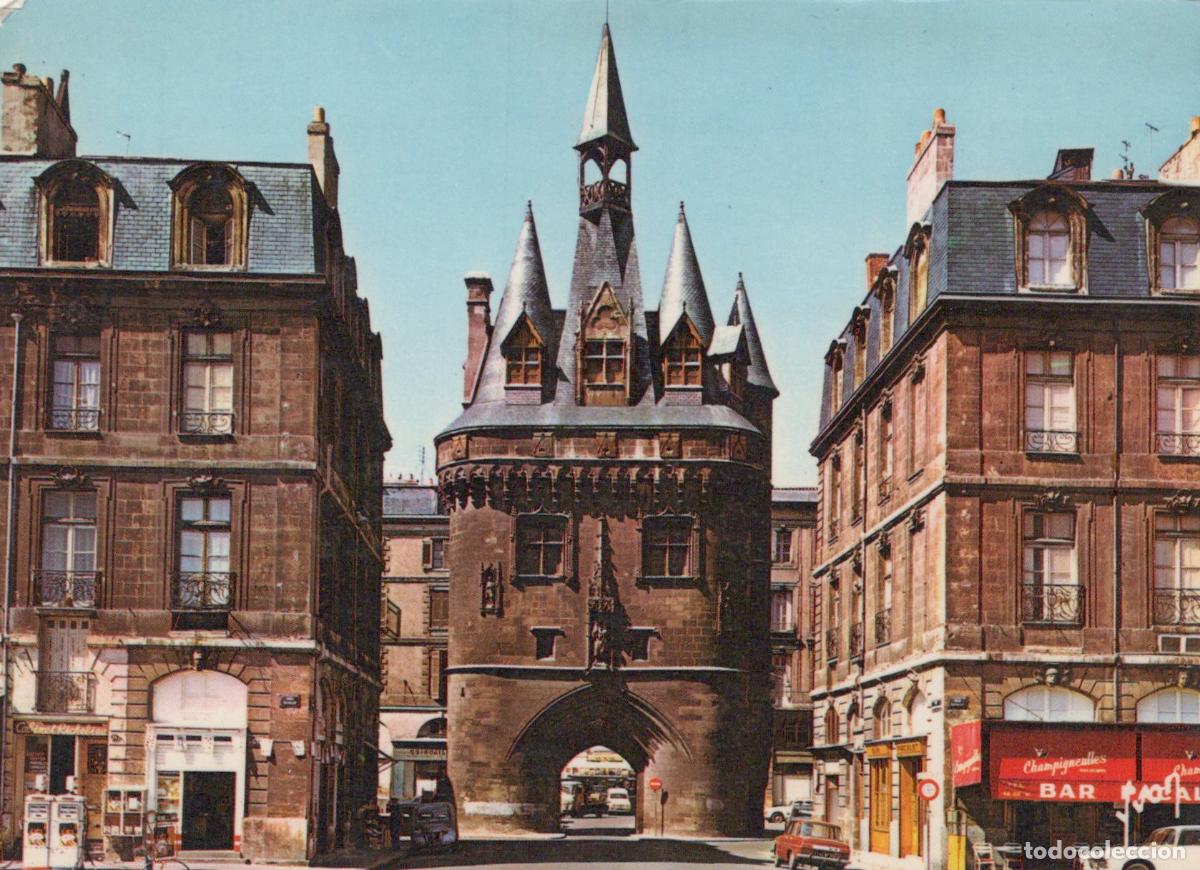 Cartes Postales: France Bordeaux Porte Cailhau Medieval Gate Architecture Unposted *YAP251