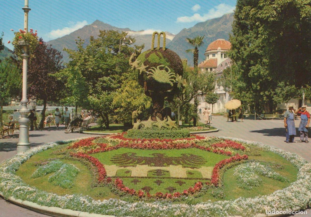 Cartes Postales: Italy Meran Promenade With Kursaal Floral Display and Mountains *YAP420