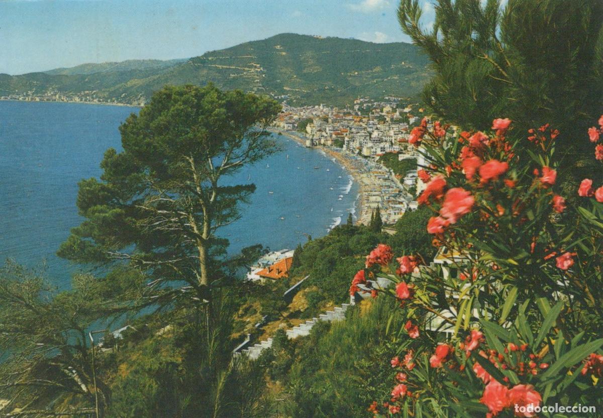 Cartes Postales: Italy Alassio Panorama View of the Beach and Town From Hillside *YAP433