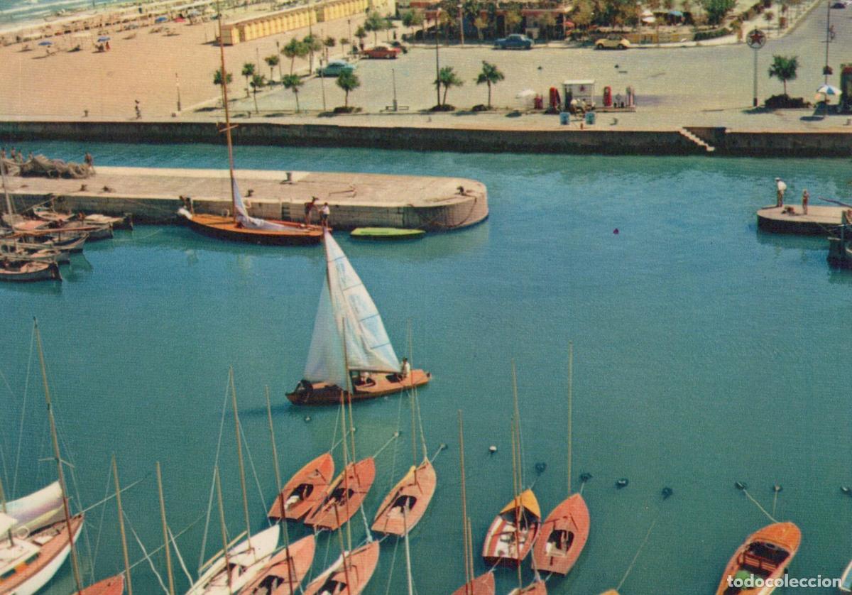 Postais: Italy Riccione Darsena the Bay Sailboats and Beach 1950s *YAP533
