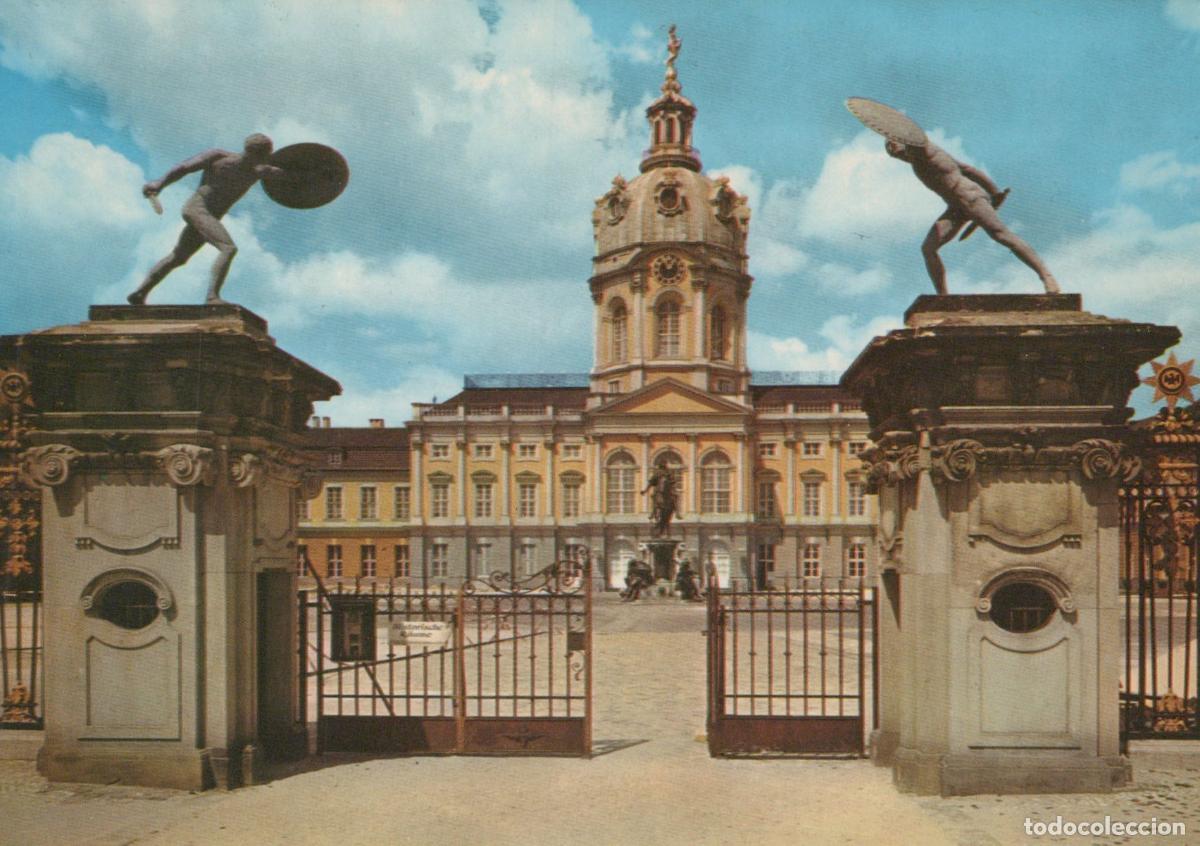 Postcards: Germany Berlin Charlottenburg Palace Baroque Architecture Unposted *YAP735