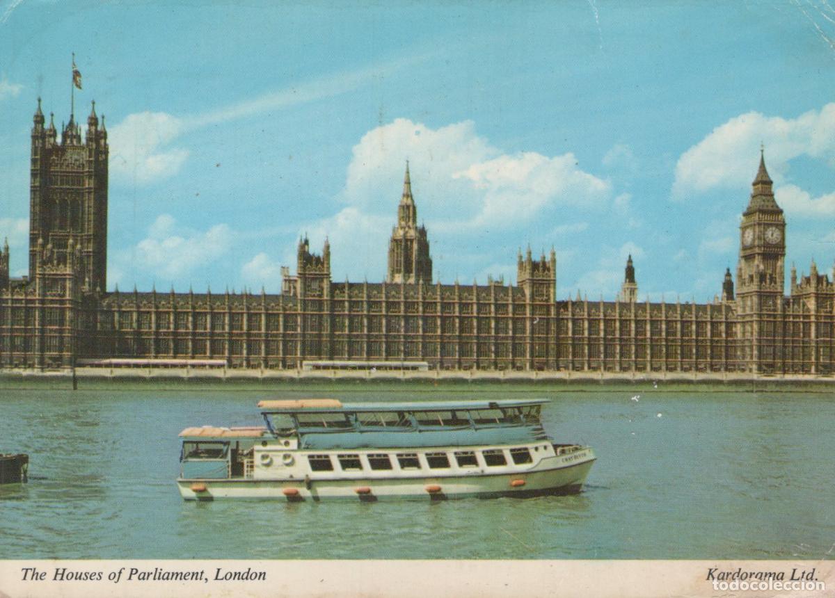 Postcards: United Kingdom London Houses of Parliament River Thames Tour Boat Big *YAP476