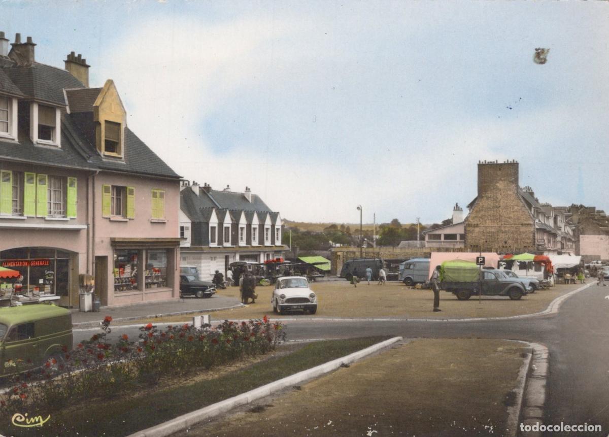 Postcards: France Dozul&eacute; Market Square With Shops and Cars *YAP481