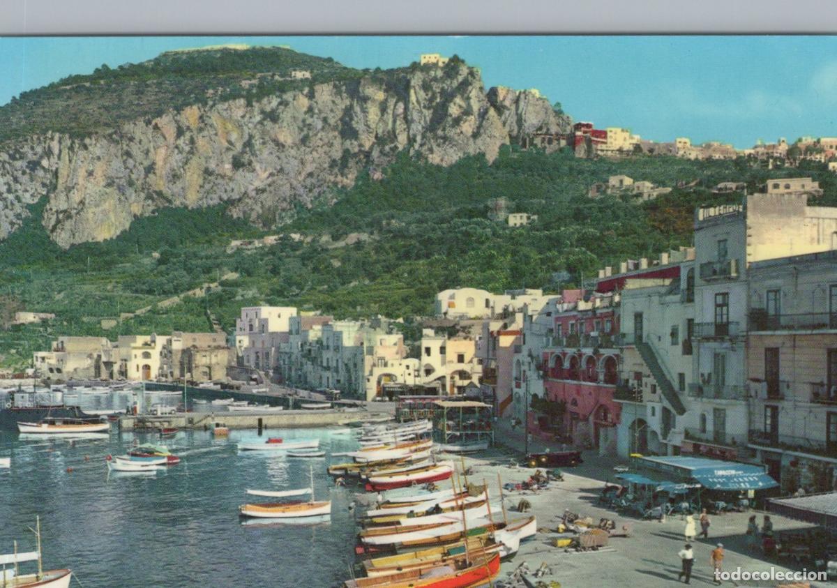 Postais: Italy Capri Marina Grande Harbor Boats Waterfront Village Unposted *YAP519