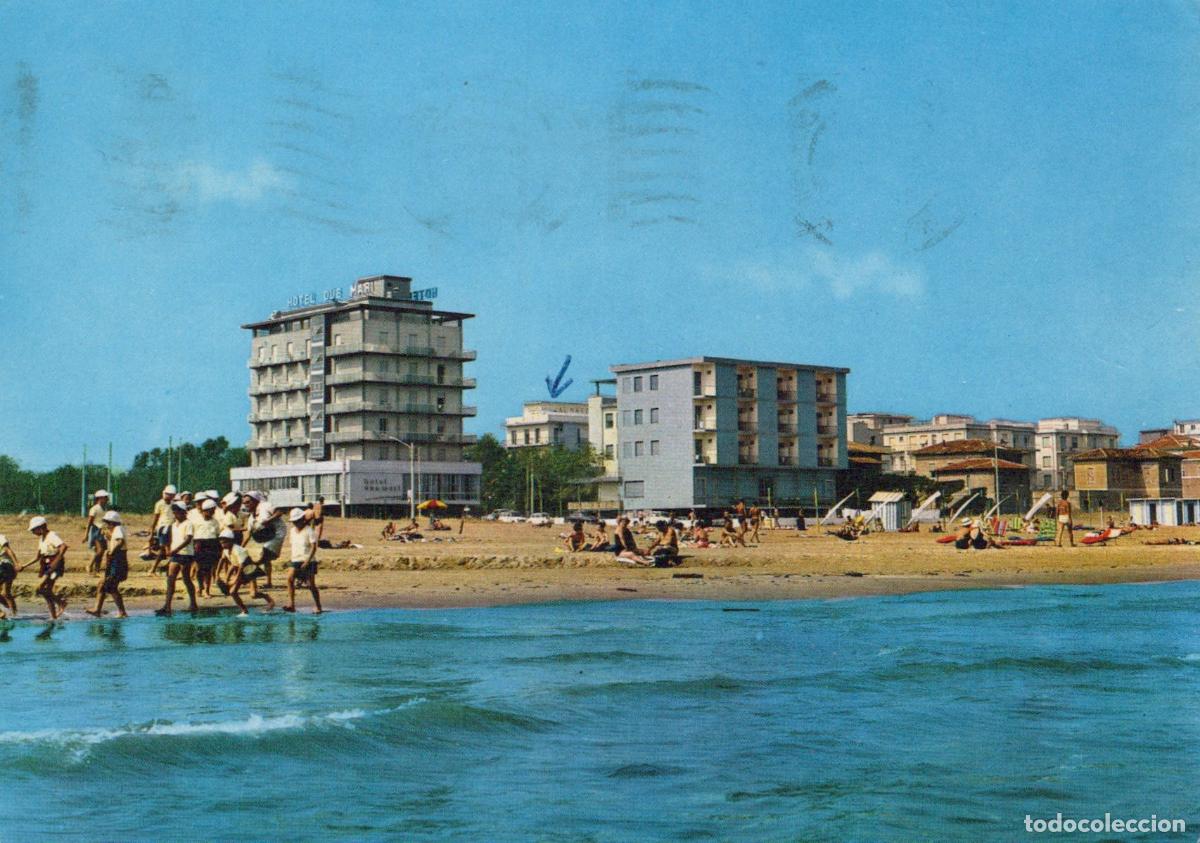 Postais: Italy Rimini Miramare Beach Hotel Due Mari People On Sand 1966 *YAP933