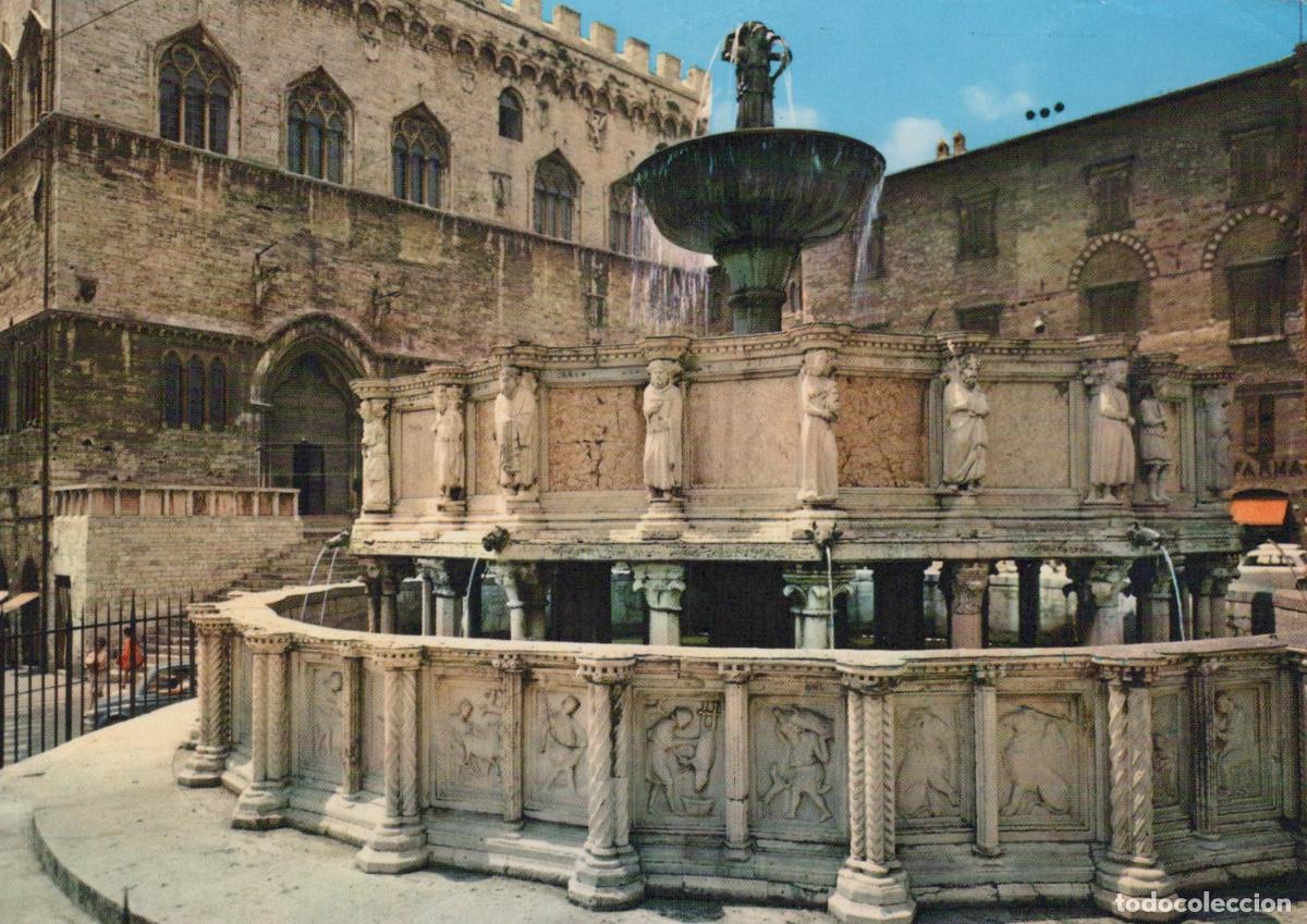 Postais: Italy Perugia Fontana Maggiore Fountain Palazzo Comunale Architecture *YAP766