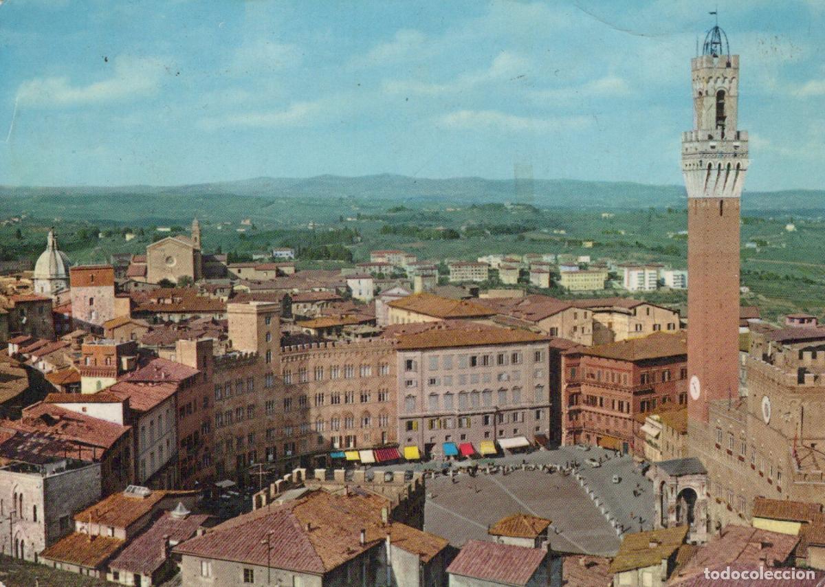 Postcards: Italy Siena Panoramic View of Piazza del Campo and Torre del Mangia *YAP829